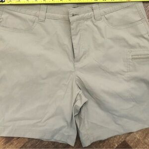 Eddie Bauer Women’s Khaki/Tan Utility Shorts